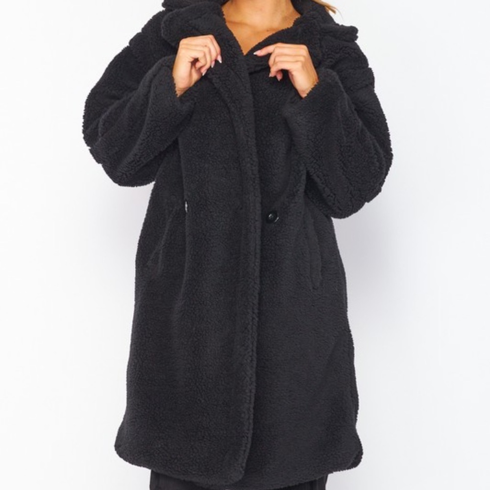 NWT            Teddy Coat Jacket Black Sherpa Plush Mid Length Cozy Warm Soft